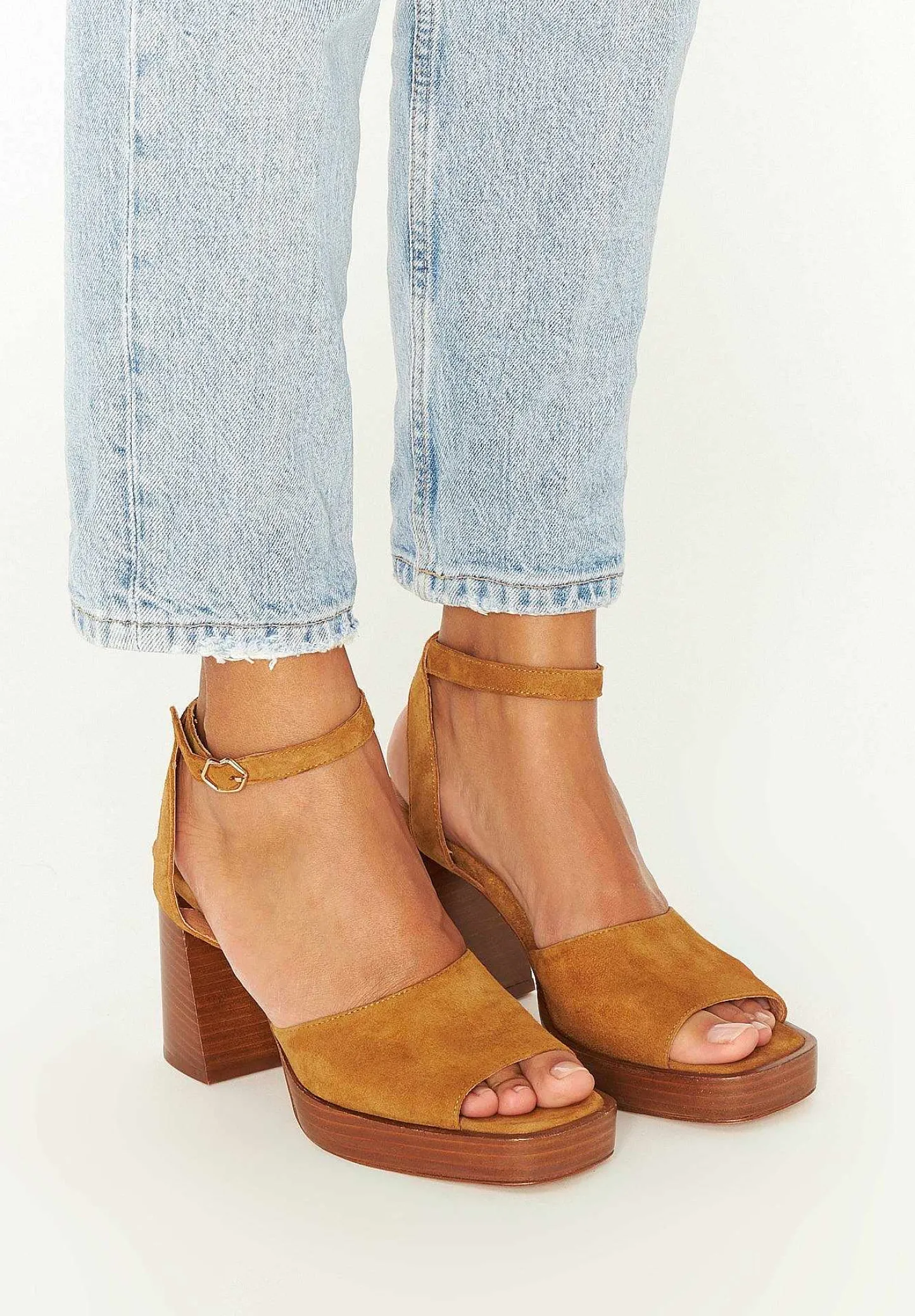 Bons baisers Aimee Sale
