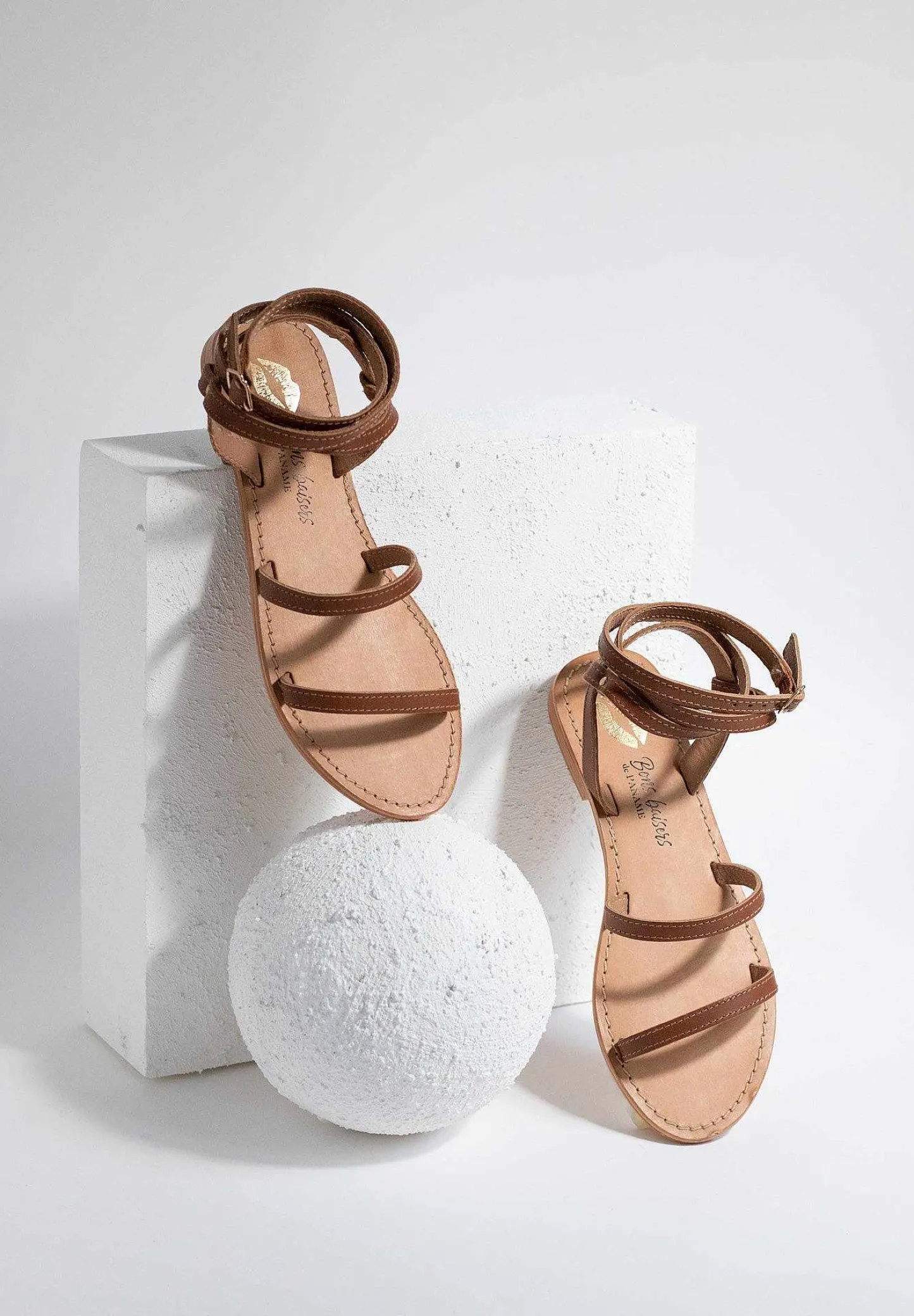 Bons baisers Claire Sale