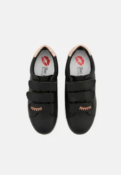 Bons baisers Edith Hot