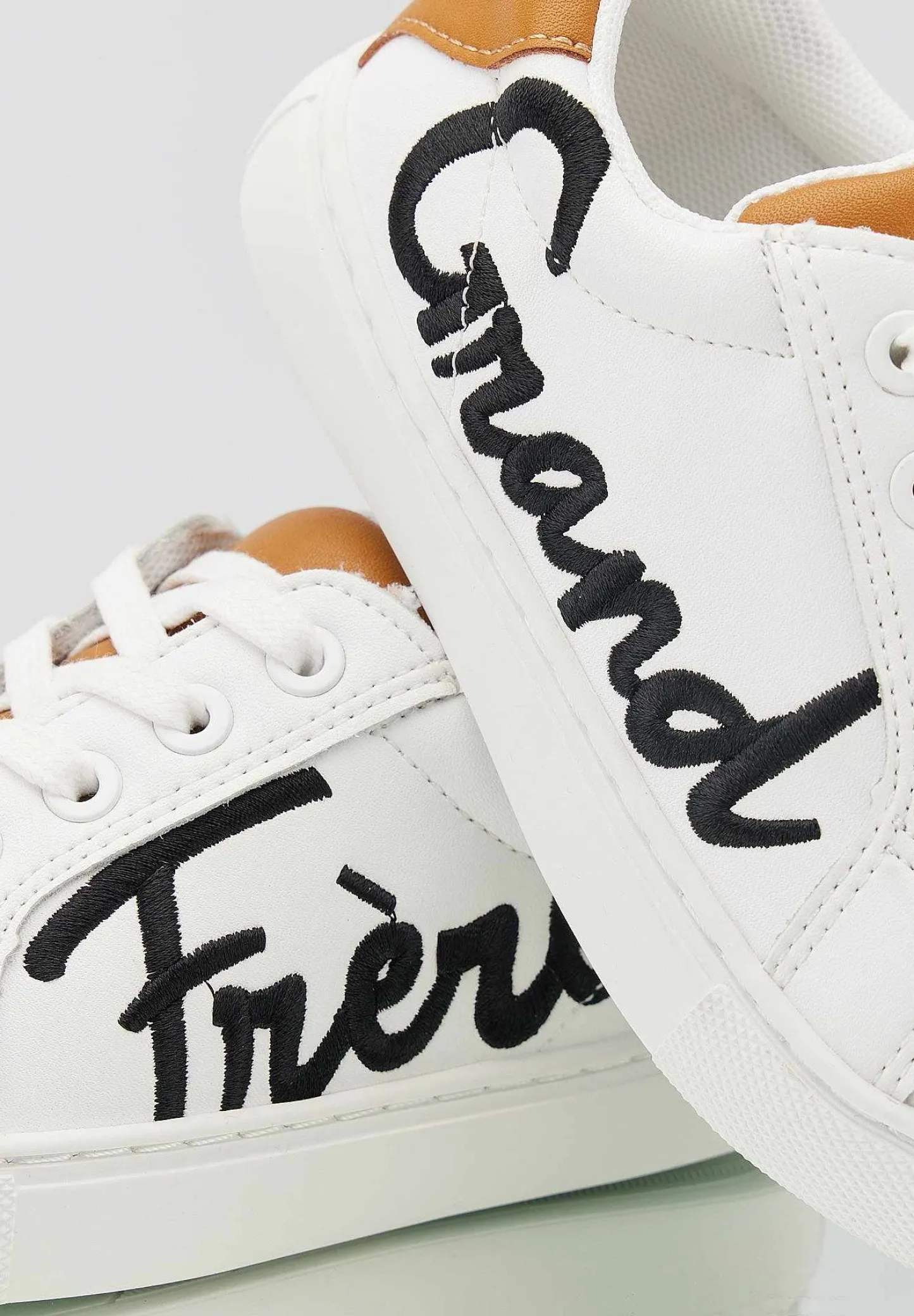 Bons baisers Mini Simone New