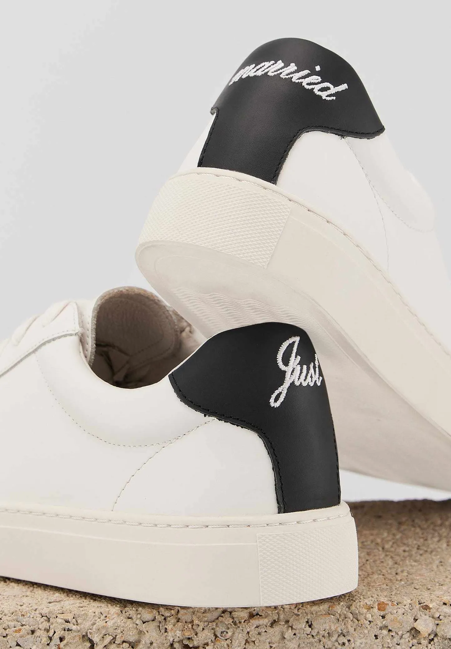 Bons baisers Simone Homme Sale